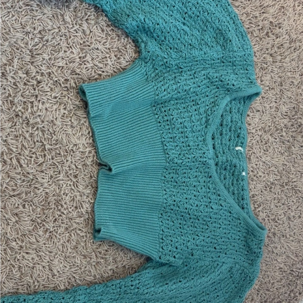 Elegant Teal Women's Crew Neck Sweater